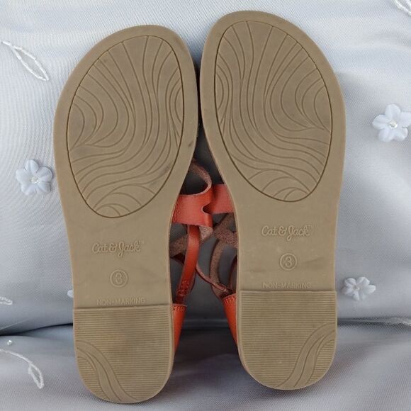 NWOT CAT & JACK Size 3 Brown Criss Cross Zip Up Sandals - Picture 2 of 9